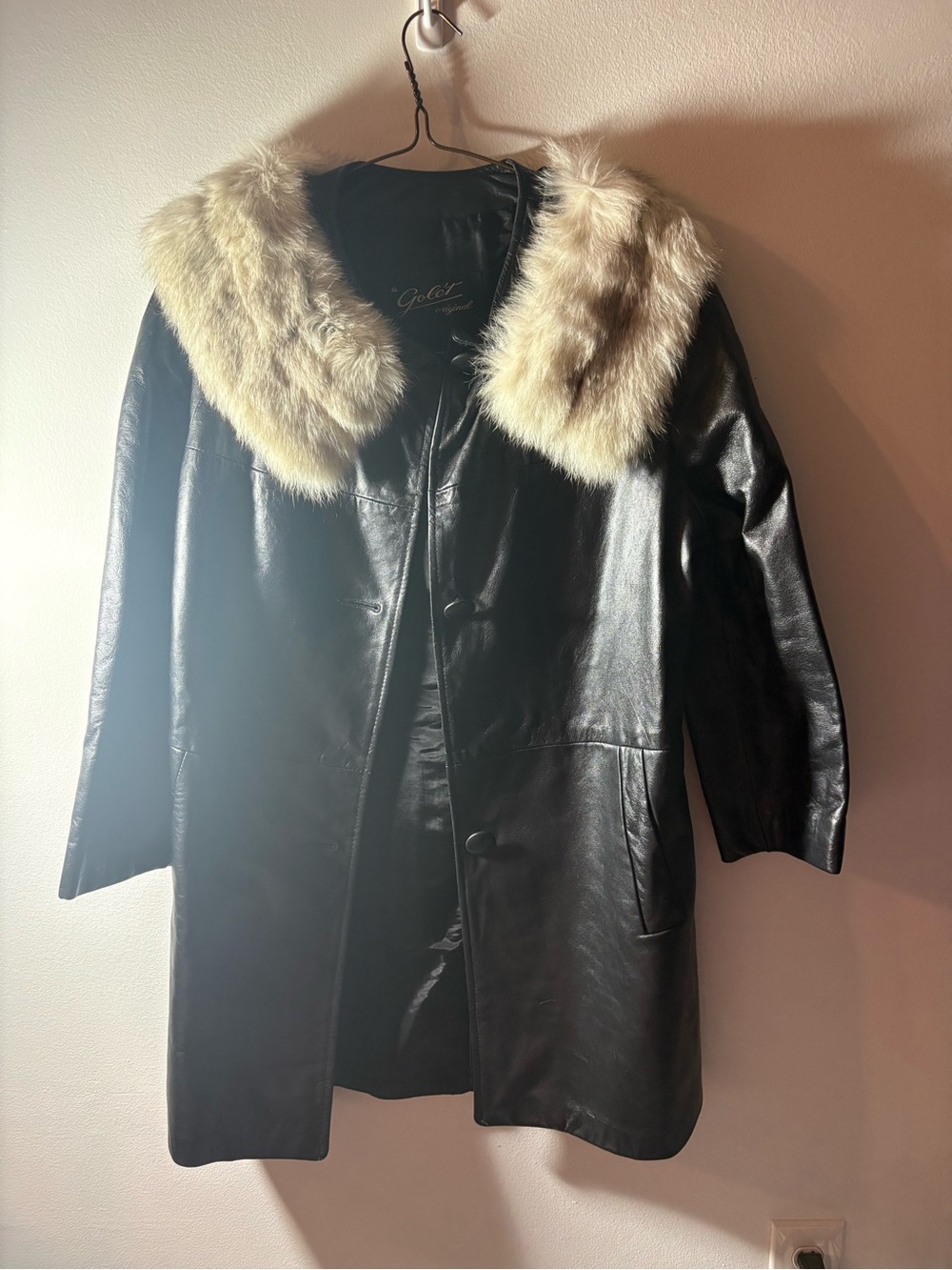 A Golet Original Women’s Size 10 Black Leather Coat with Fur Collar